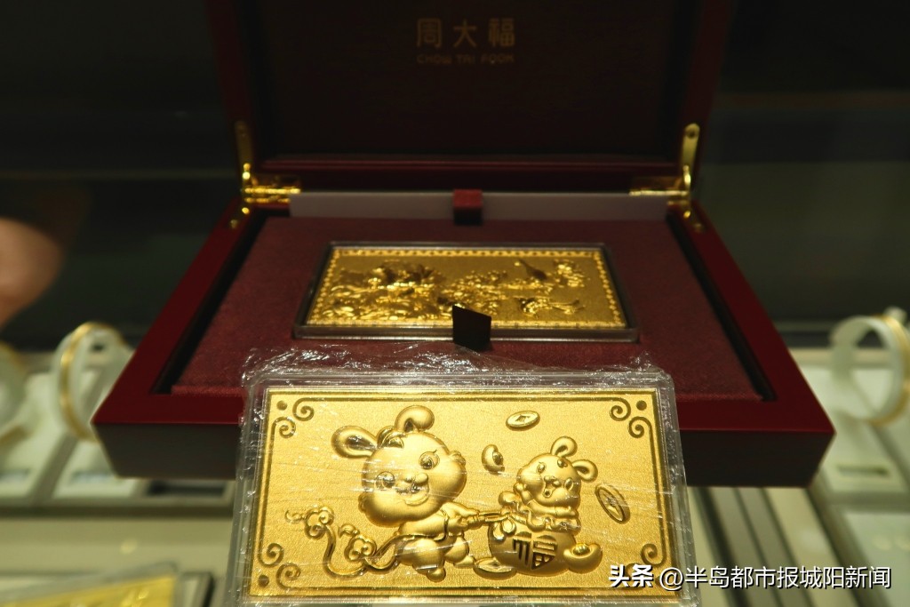 舒适品位首选，省钱一步到位！城阳利群狂欢启幕，超低折扣年仅一次，就在11月26日