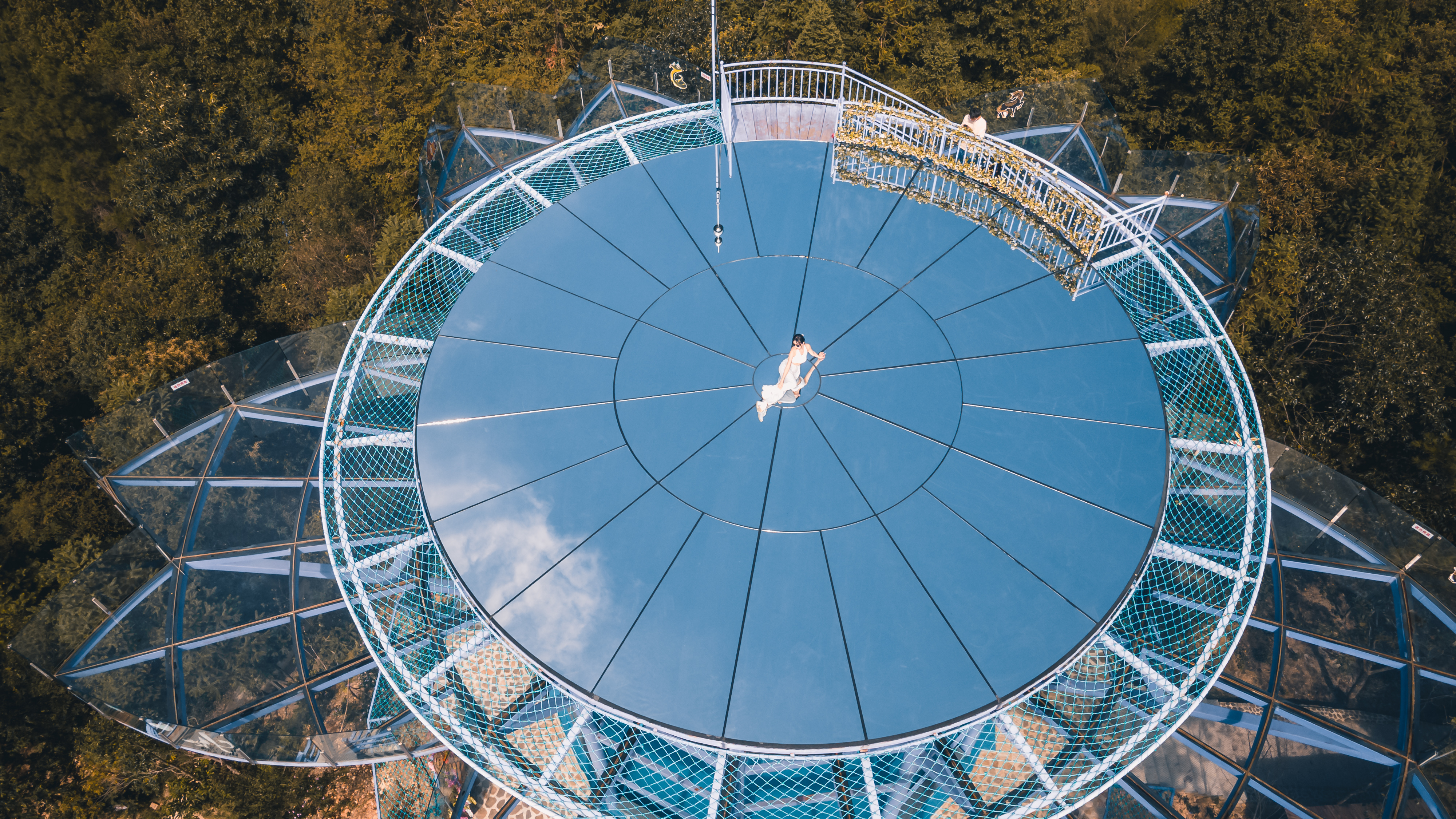 浙江最长玻璃漂流,桐庐天子地风景区漂流要钱吗