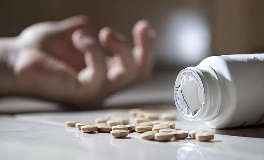 104岁科学家古道尔:无病无疾家庭和谐,却一心安乐死,到底为何