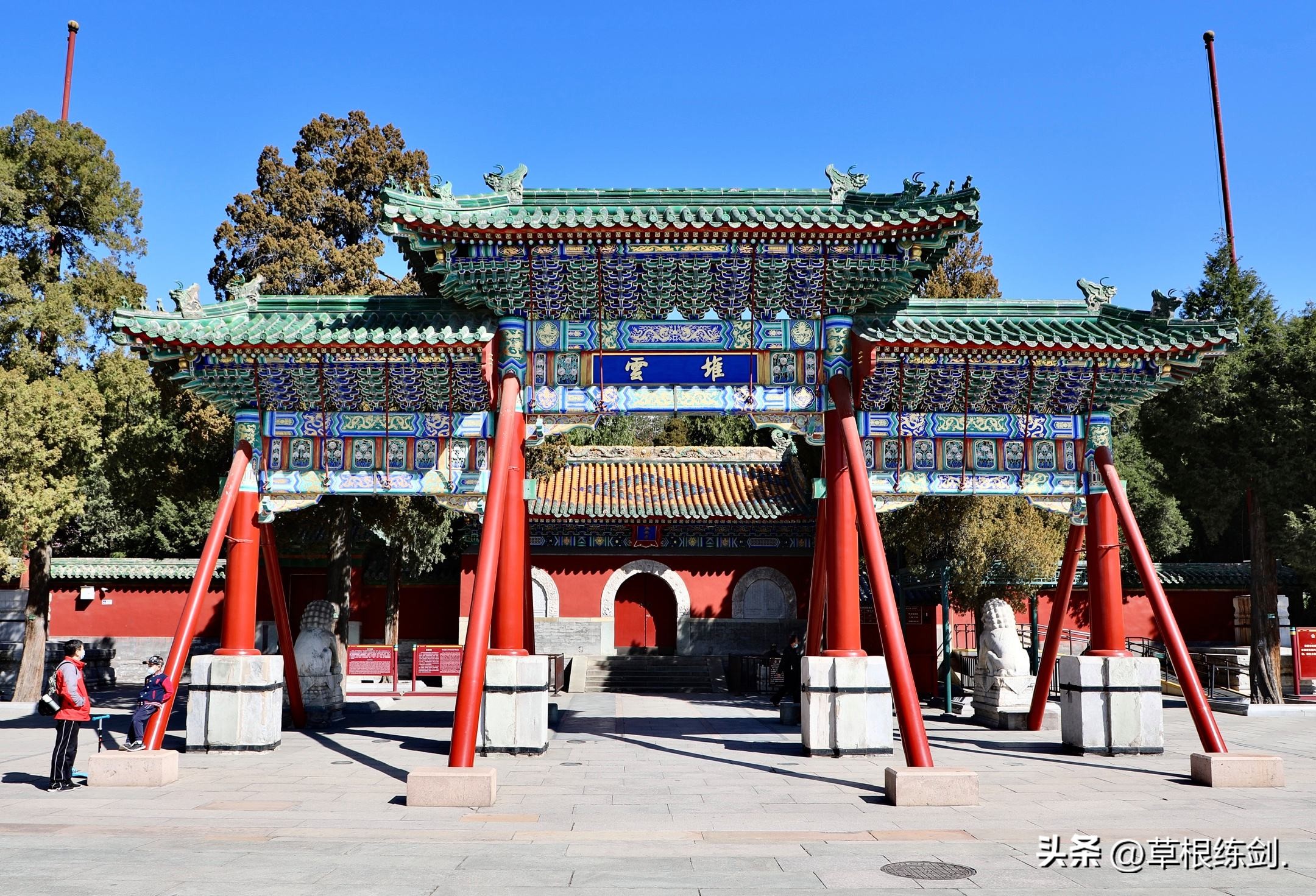 北京北海公园旅游攻略自由行,雨天游北京北海公园攻略