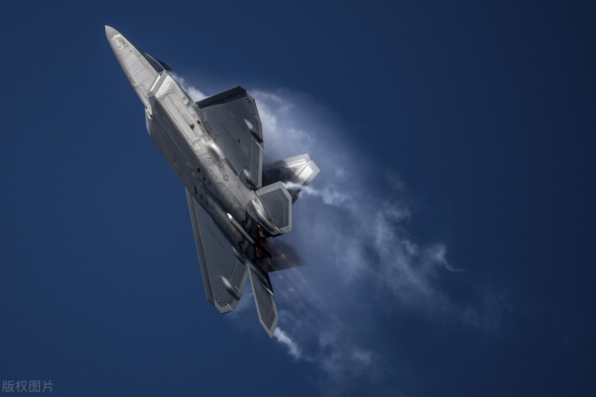 f22升级版猛禽战斗机,f22升级加高起落架