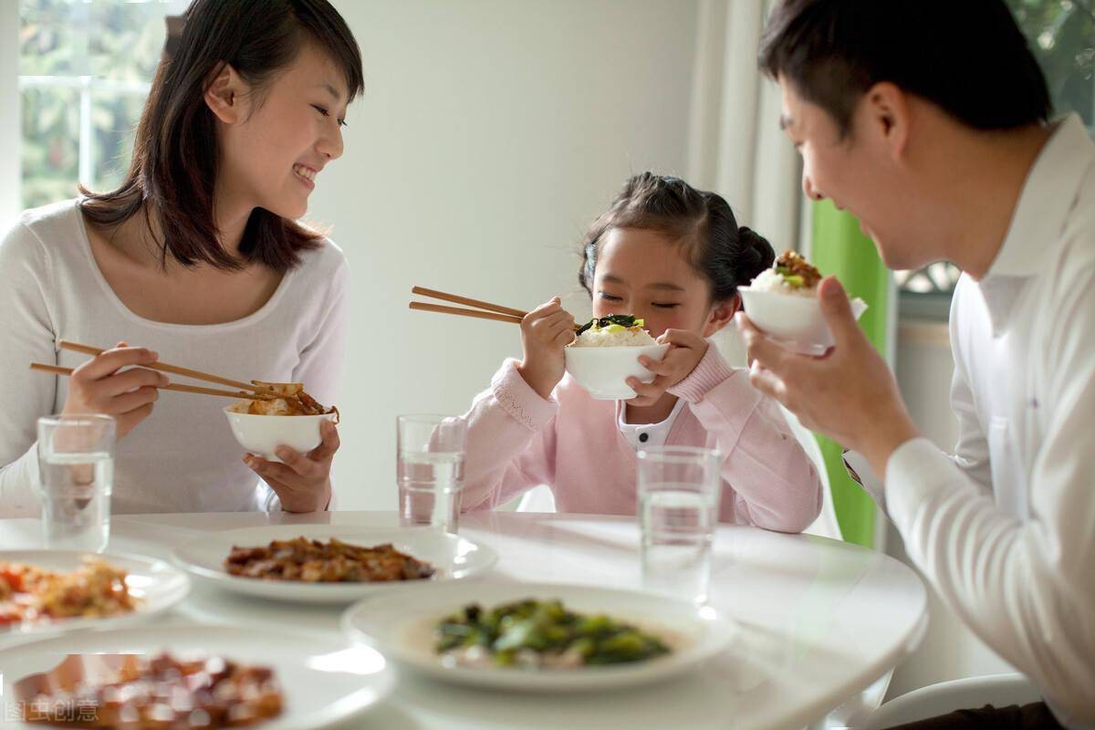 解决电高压锅爆炸的技术方案,老式高压锅不保压怎么回事