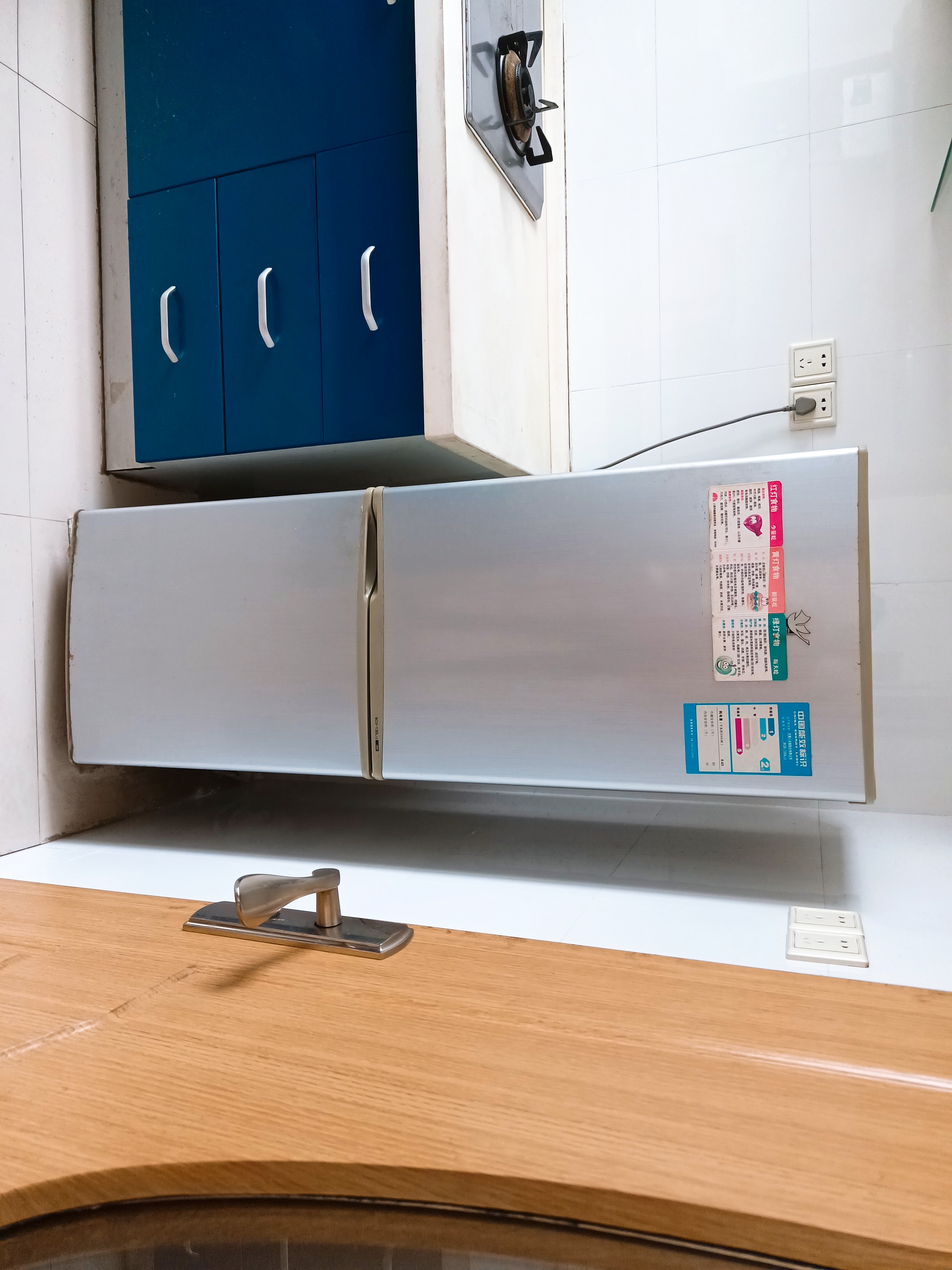 冰箱渗水,冰箱漏水怎么解决小妙招