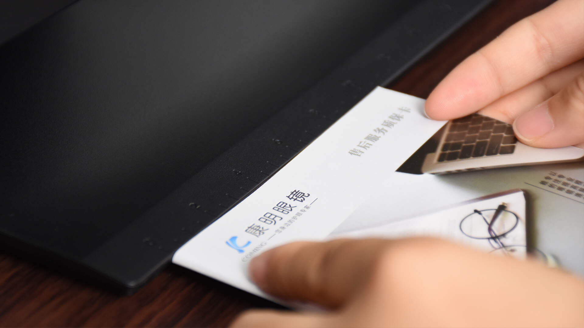 联合创新26c显示器评测,联合创新显示器27c1ud颜色怎么样