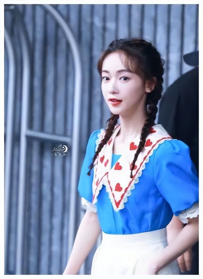 吴谨言最近爆料,吴谨言最新舞台乘风破浪