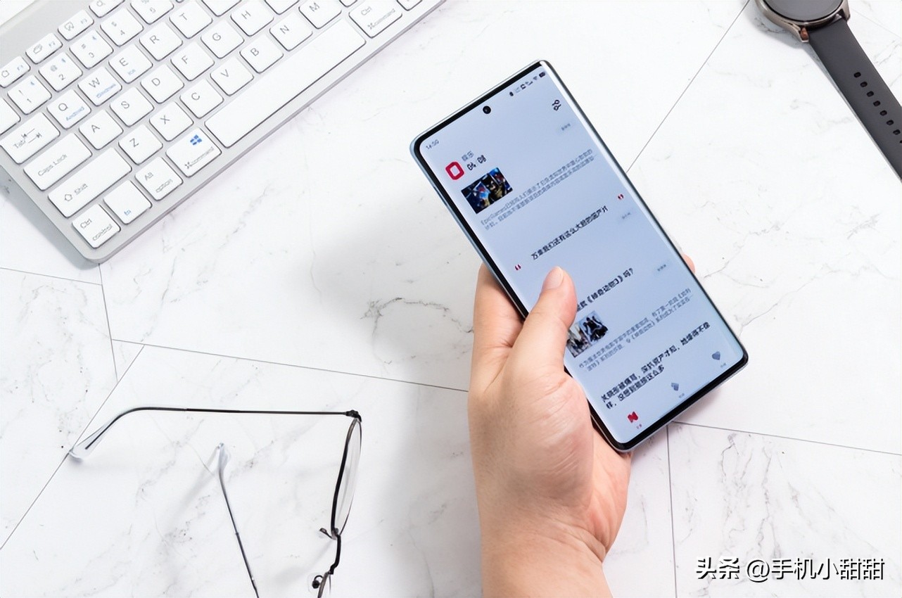 7.2寸大屏旗舰手机,7英寸全面屏手机