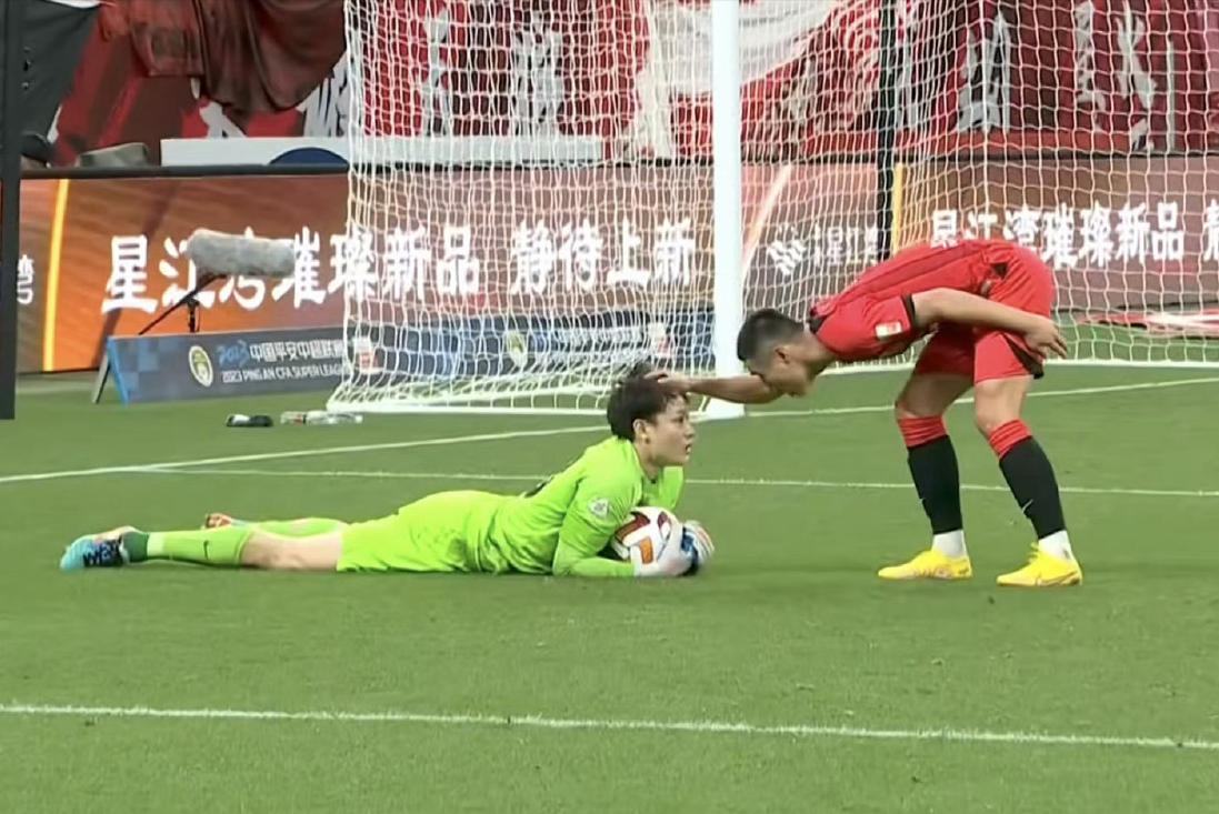 上海海港0:0战平长春亚泰集锦,上海海港0-1不敌上海申花