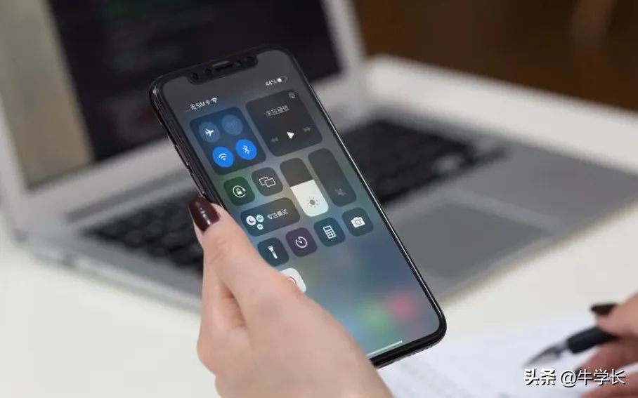 苹果手机看视频怎么录屏的教程,苹果手机直播如何录屏操作方法