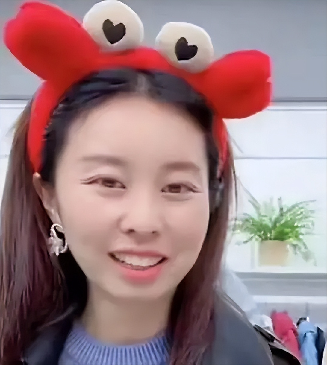 乐松称老杜比较讲义气，杜新枝直播称有难言之隐，被望多开口说话