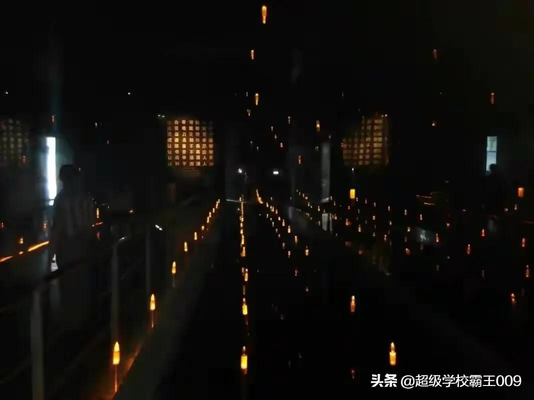 黄鼠狼给鸡拜年的传言是怎么来的,黄鼠狼给鸡拜年背后的故事