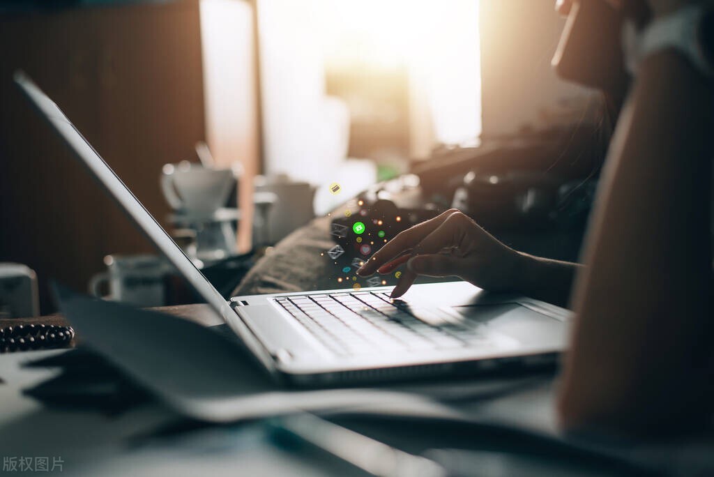 想赚大钱千万别做实体生意，而是要开皮包公司，学会空手套白狼！