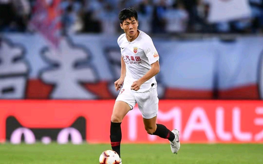 国足新主帅扬科维奇第一堂训练课,扬科维奇国足新一期集训