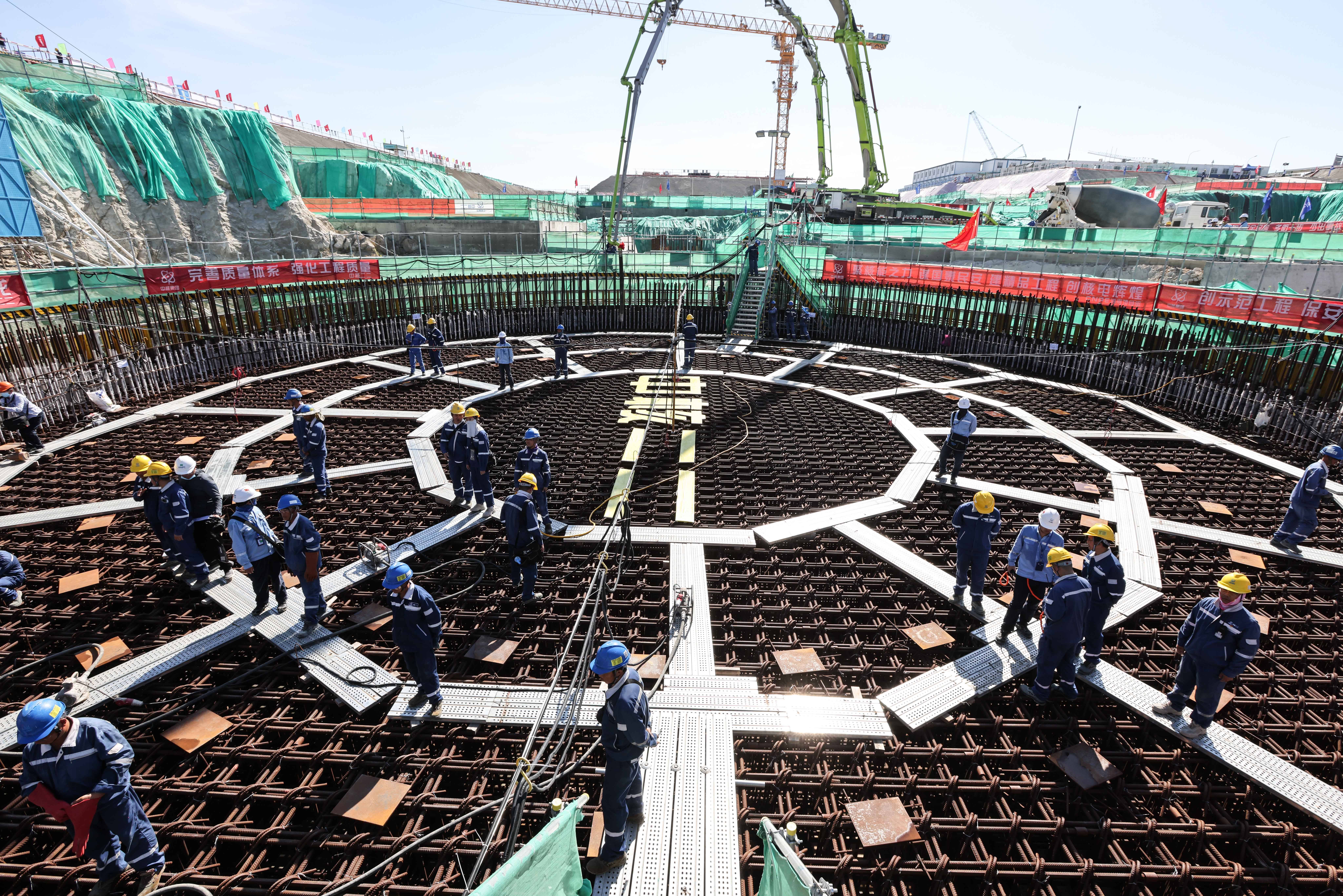 令人瞩目！“玲珑一号”成功问世，28万马力远超美国航母