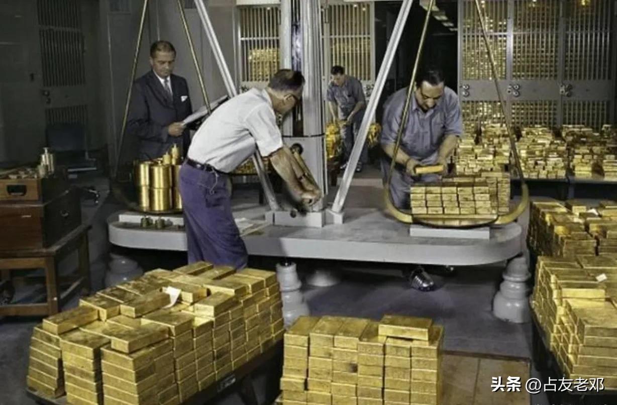 世界各国买入黄金,美国8000吨黄金储备价值多少美元