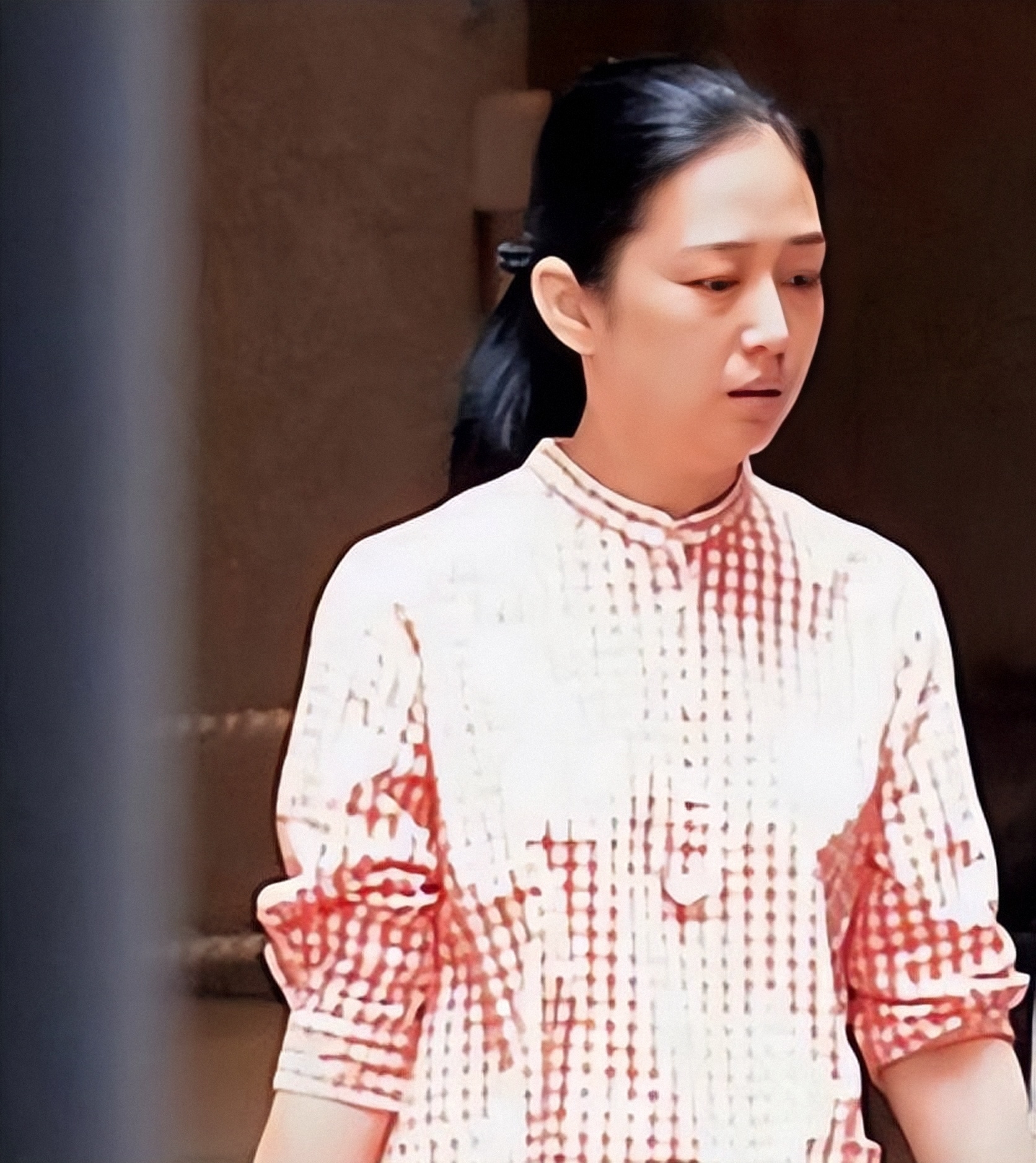 富家千金私自生下孩子,富家千金意外怀孕却被穷小子抛弃