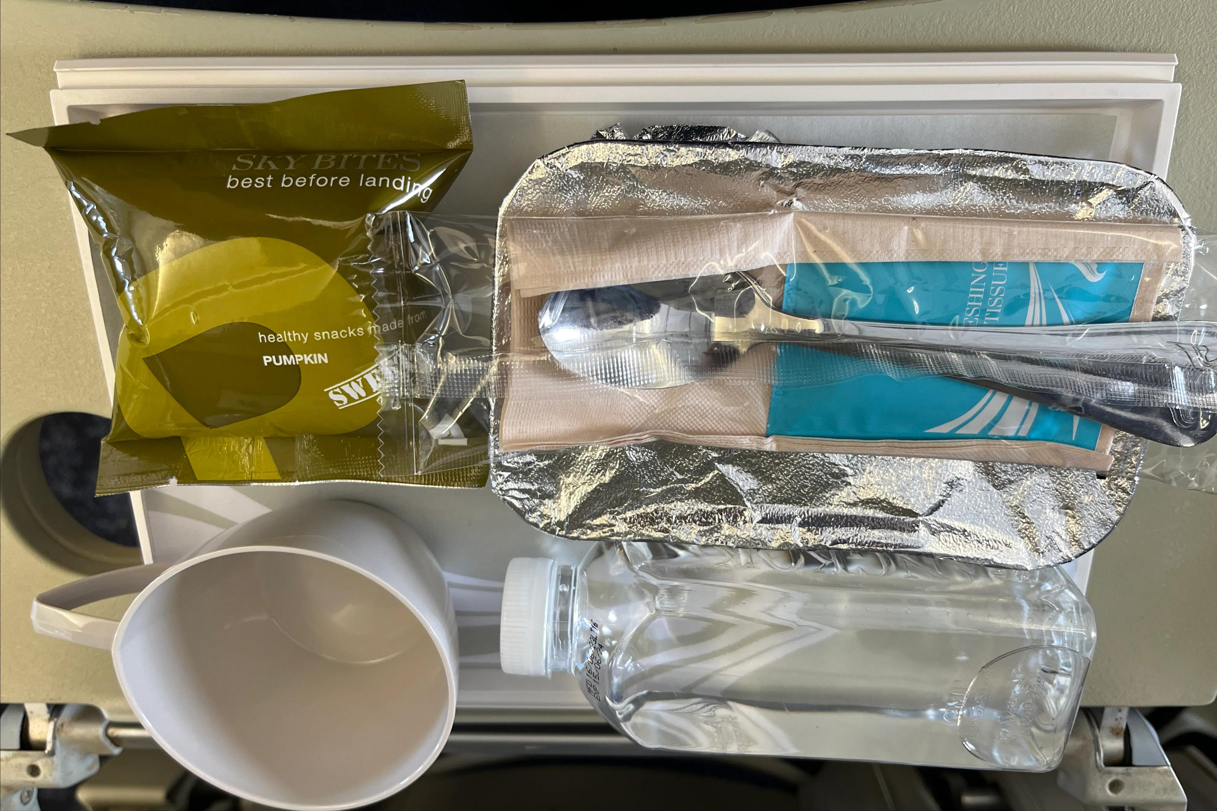 曼谷航空319座位图,曼谷航空pg711