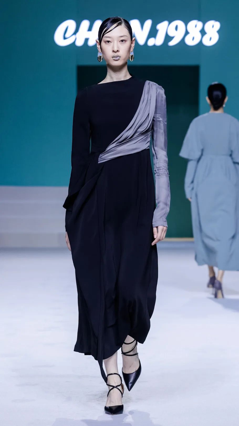 时尚潮流女装高级感穿搭,学穿搭高级感女装