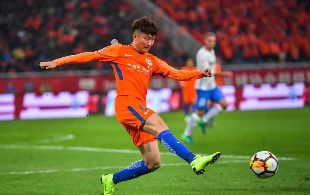 山东鲁能足球青训梯队,中国青少年足球联赛鲁能足校