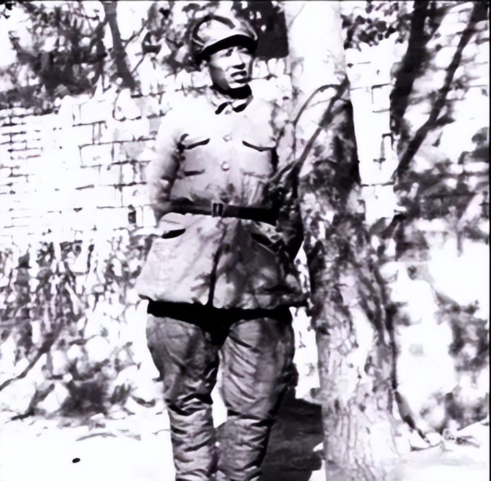 抗日战士的爱情故事,抗战老兵回忆抗日女兵