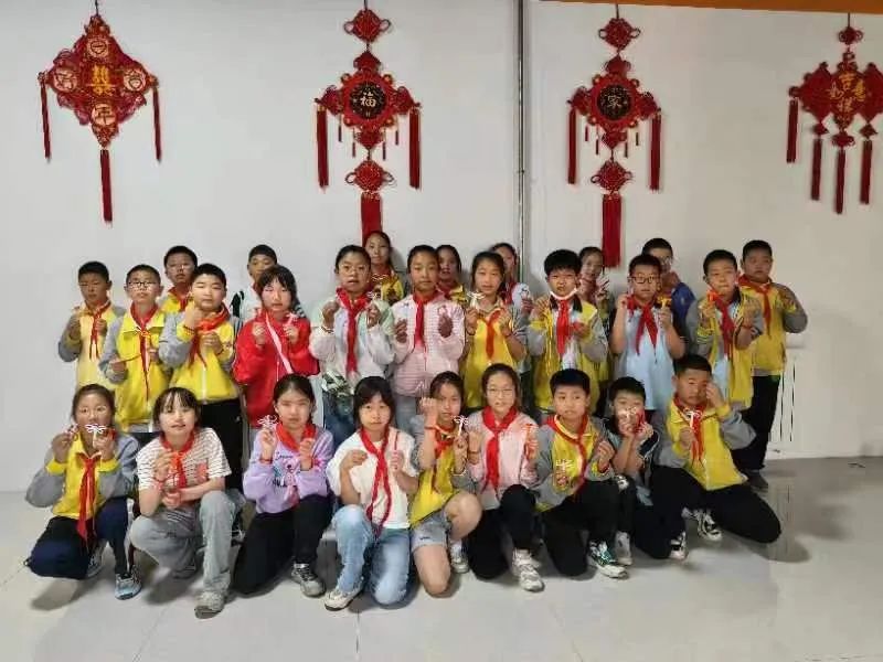 小学生寒假综合实践活动简报,北郊中心小学五年级综合实践活动