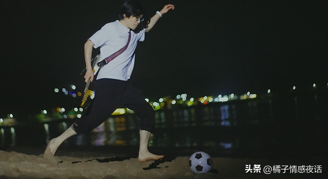 实况足球夏天,夏天太热不想运动