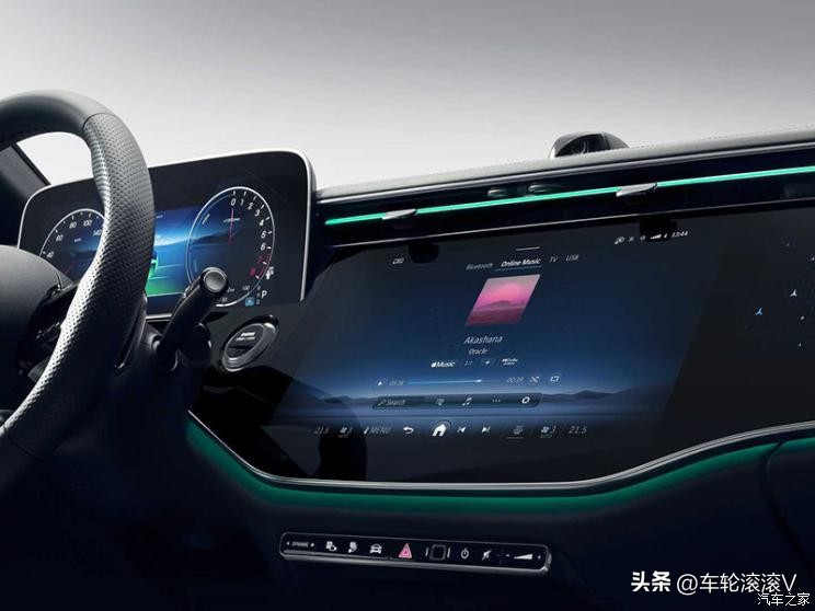 奔驰e级最新曝光图,再次刷新三观