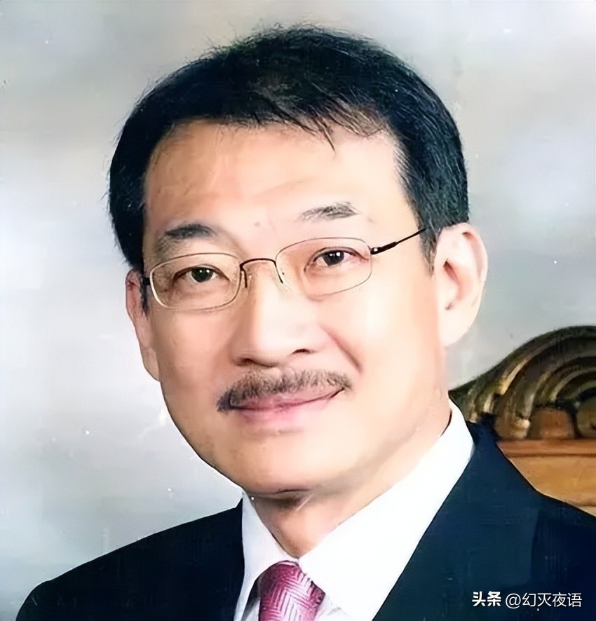 油腻肥男淫欲无度,各国美女名模为之疯狂,4国通缉如今人间蒸发