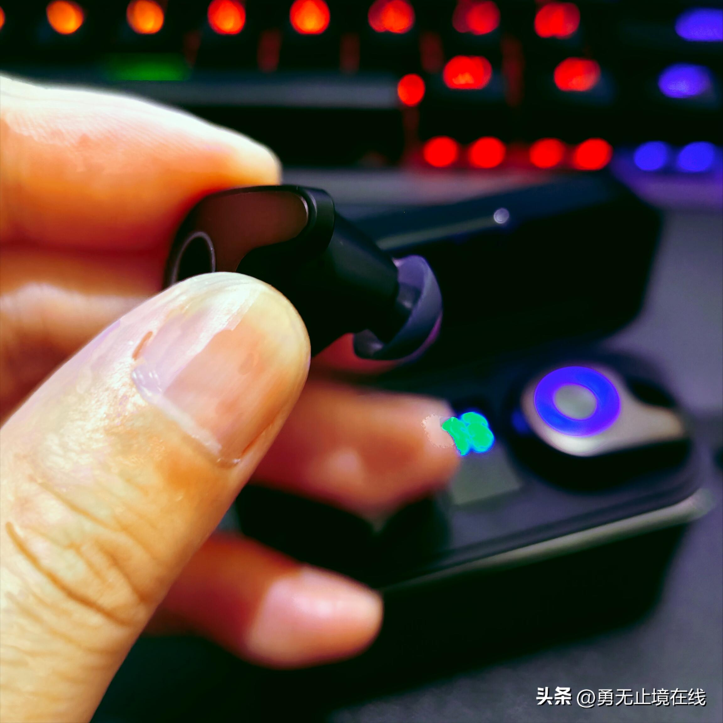 降噪蓝牙耳机2023年新款,蓝牙降噪耳机排行榜第一名旗舰