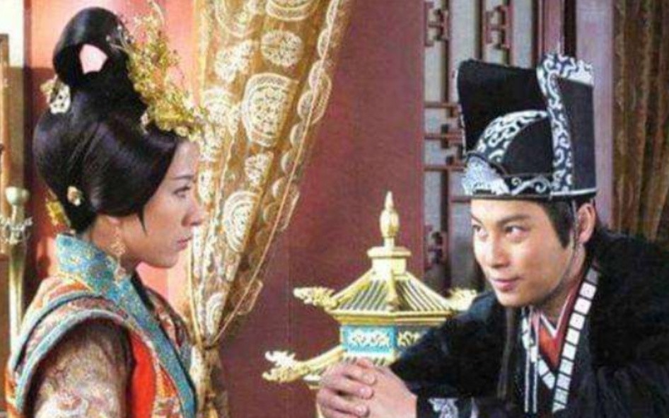 他是中国历史上第一个外国太监，爱人被献给皇帝，他自愿入宫为奴