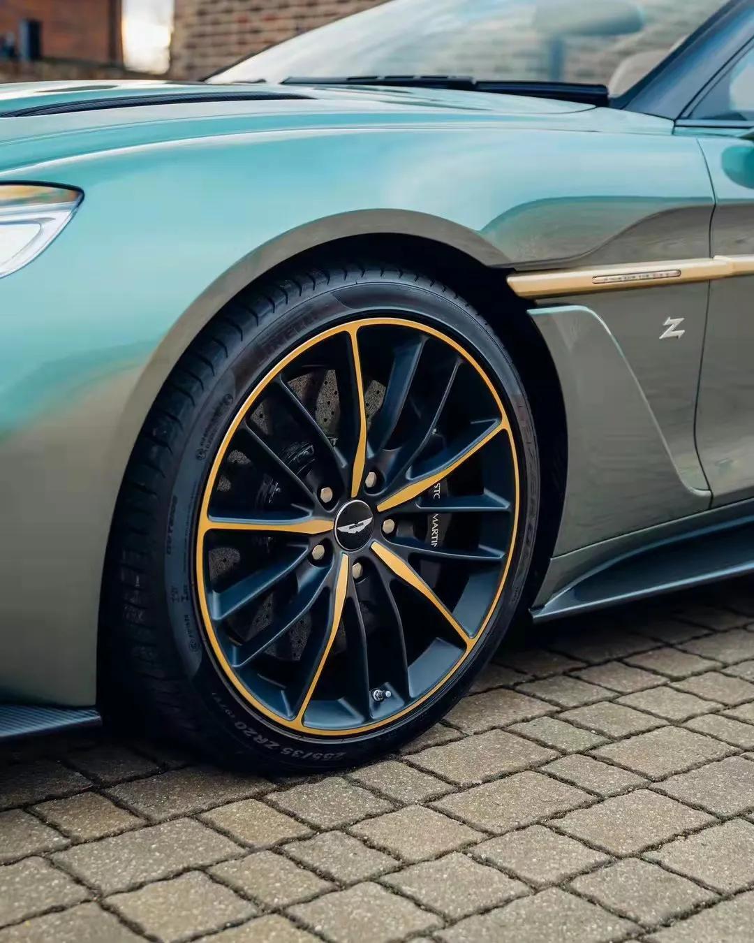 阿斯顿马丁敞篷跑车100万,阿斯顿马丁第一款混合动力超跑