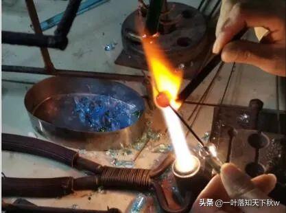 雍和宫香灰琉璃手串属于佛教吗,雍和宫香灰手串是噱头吗