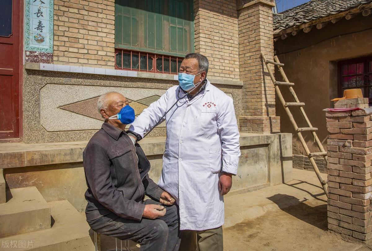 18岁女孩染上艾滋病,18岁女得艾滋