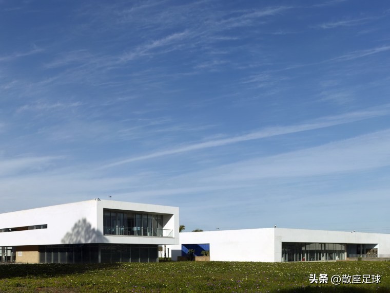 这届世界杯摩洛哥为啥这么强,摩洛哥为啥踢的是最纯粹的足球