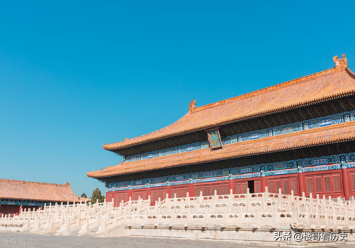 永乐皇帝朱棣在班师途中突然驾崩，大明朝廷该如何操办他的葬礼？