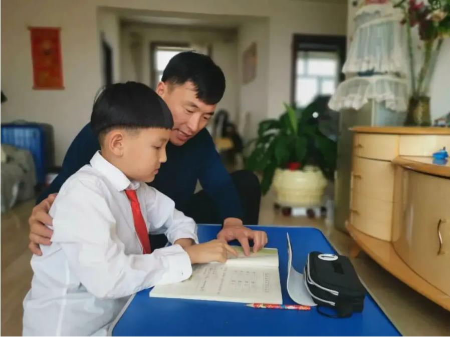 给儿子寄三斤布洛芬,父亲给孩子寄六斤布洛芬