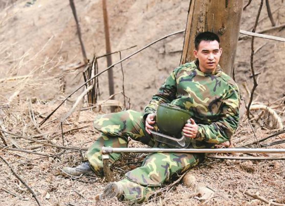 排雷英雄杜富国荣立几等功,讲解排雷英雄杜富国事迹