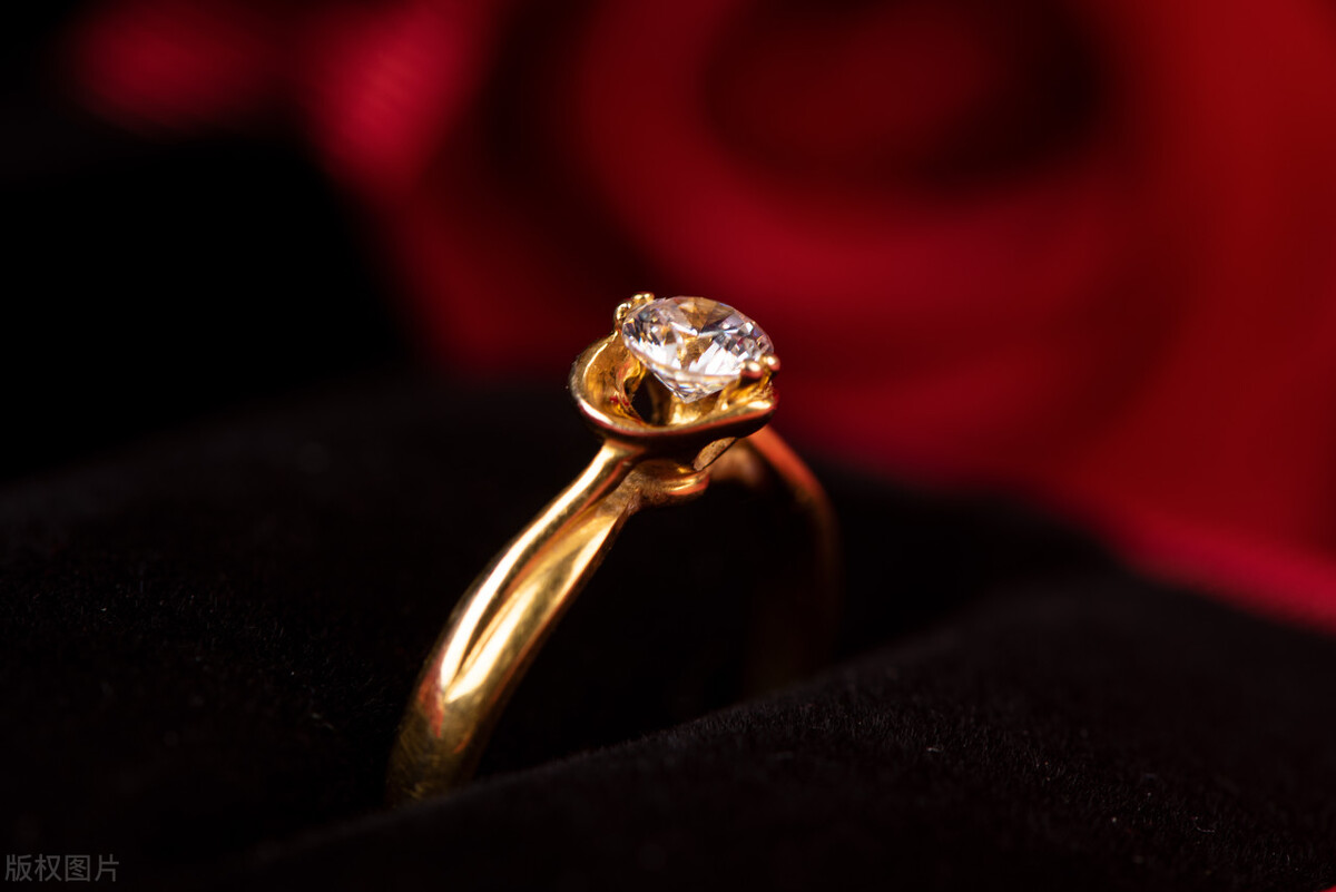 船到丹麦船员体会当地人的生活,去塞拉利昂