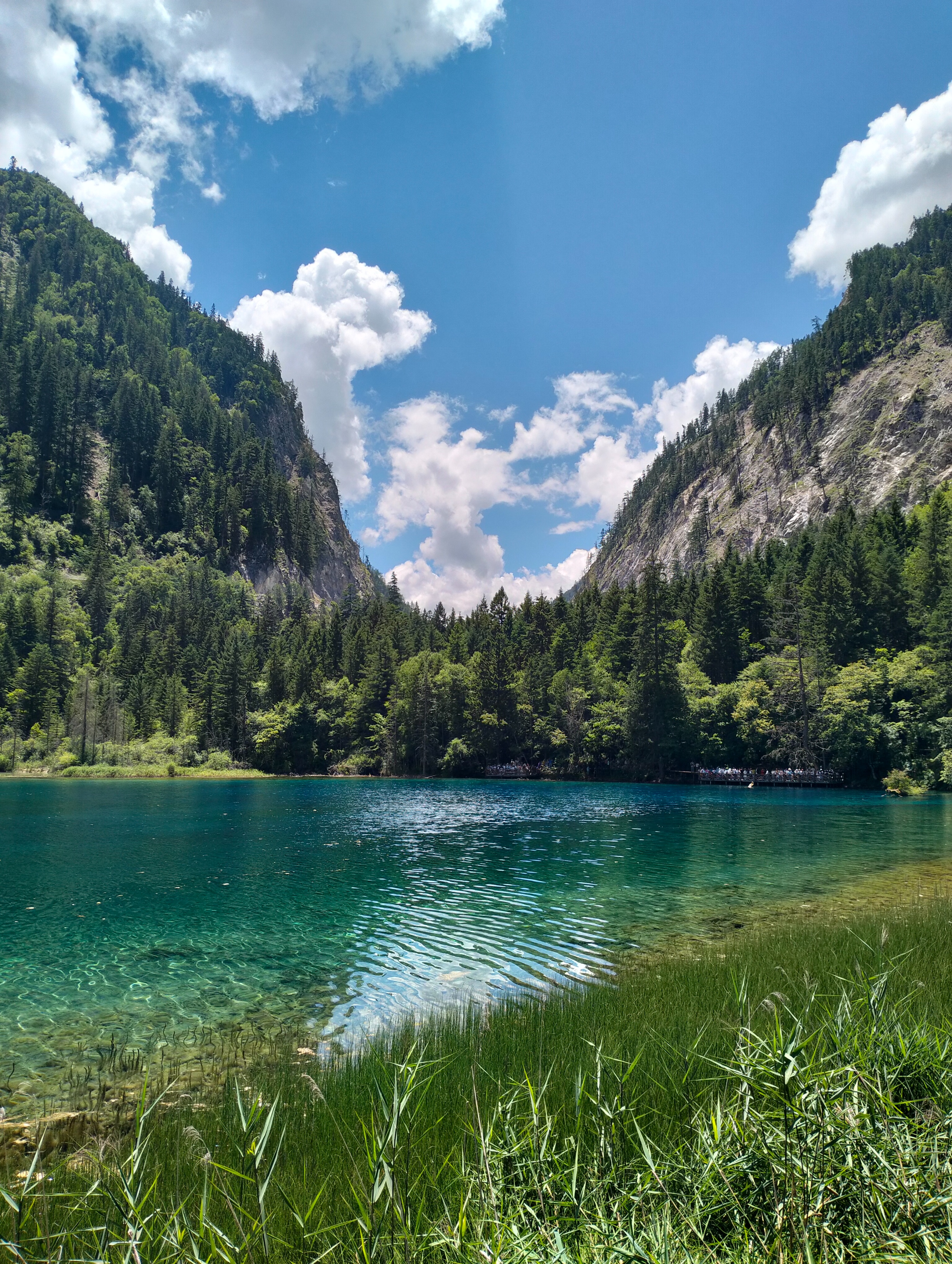 九寨沟一年四季都有雪山吗,九寨沟一年四季都开放吗