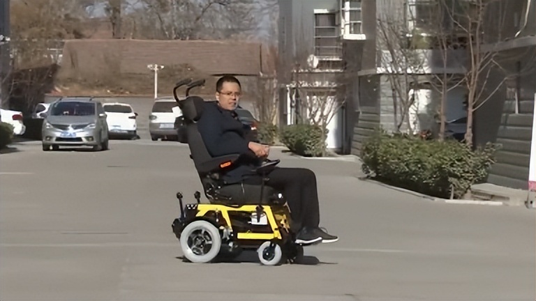 老人上下楼爬楼神器,老人不用电梯爬楼神器