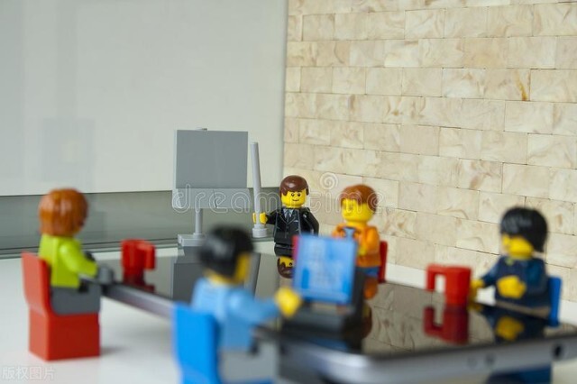 地摊上买到冒牌鞋,买到假冒品牌的鞋怎么索赔