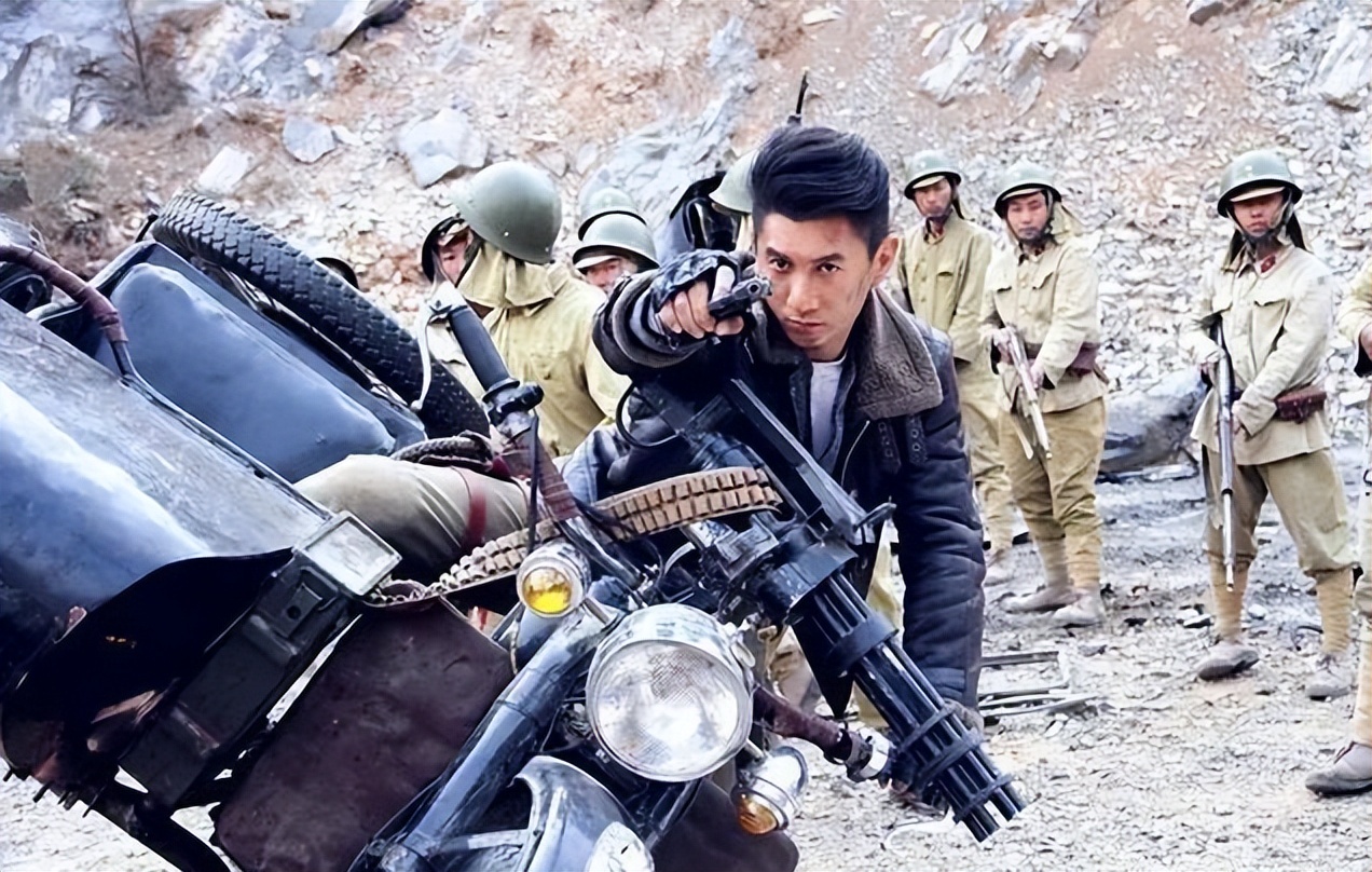 盘点雷人的抗日剧跟鬼子单挑,雷人抗日神剧盘点裤裆藏雷