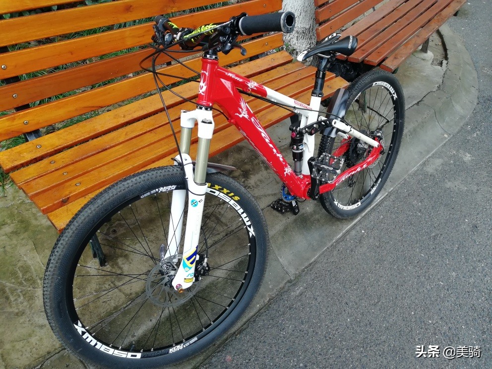 软尾山地车的改装攻略,爆改26寸xc山地车