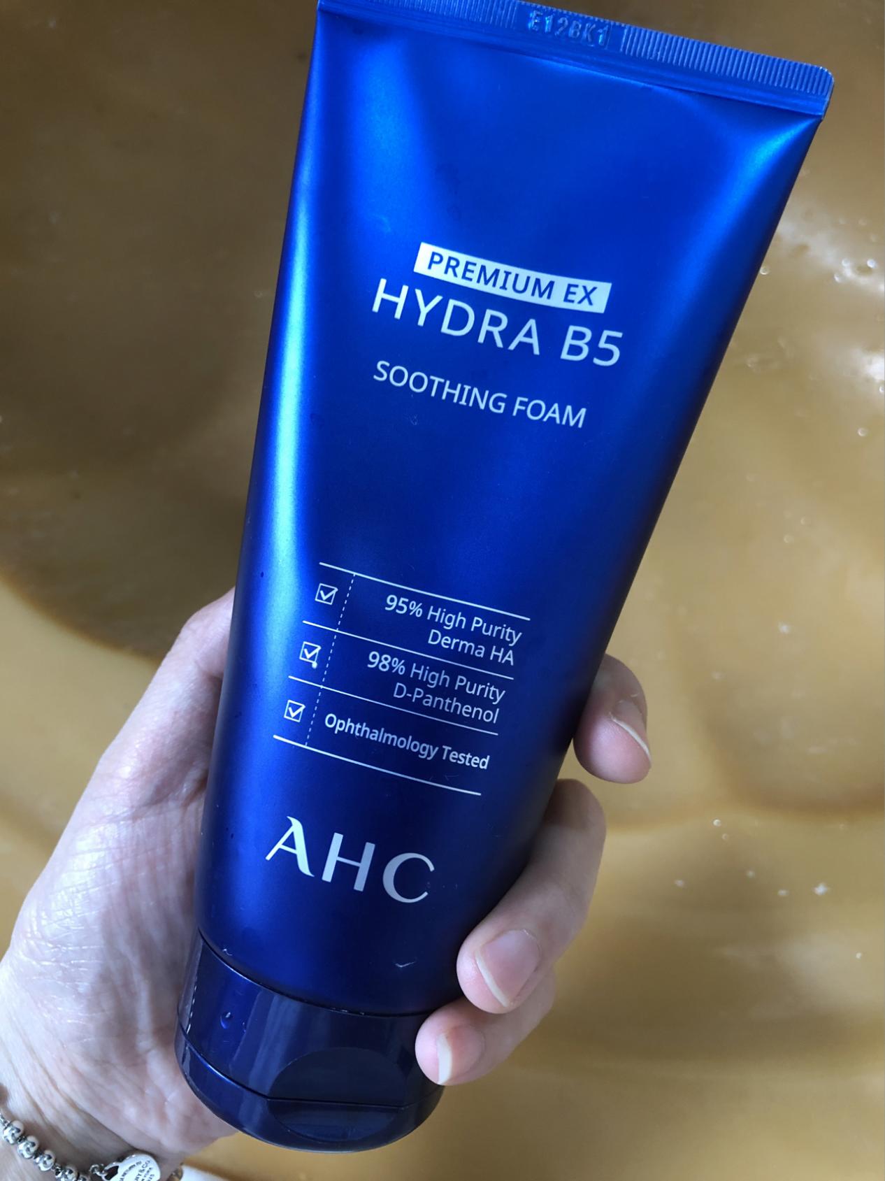 洗面奶哪款好用女士控油效果好,女士控油保湿效果好的洗面奶