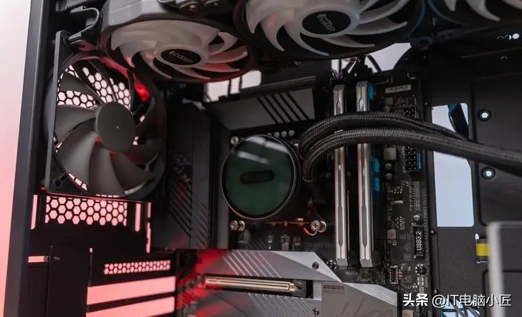 电脑的内存是什么控制的,电脑的内存频率是什么意思