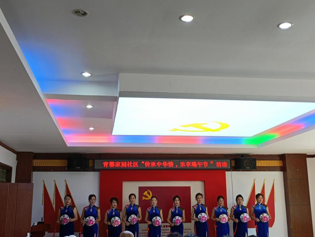 老党员社区服务驿站,社区关爱老党员志愿服务活动