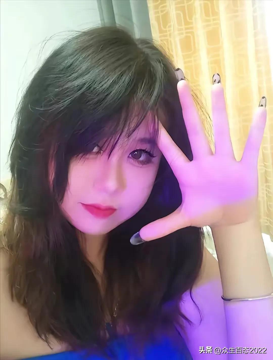 “我没有出轨，只是喜欢和不同的男人发生关系”，两位女性毁三观