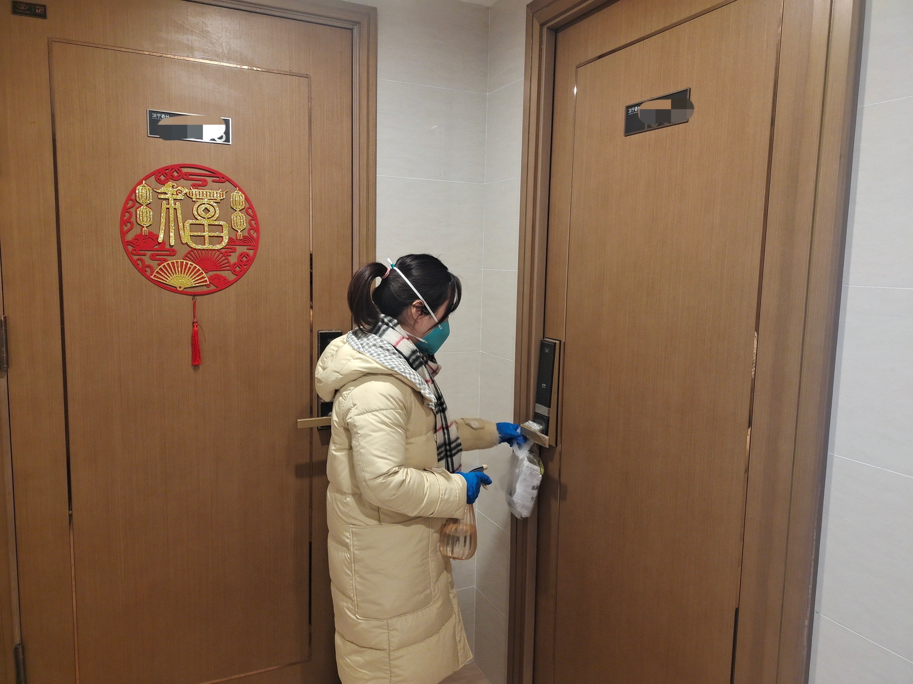 共克时艰！鄞州接连上演“药的接力赛”！那些邻里守望、双向奔赴的温暖瞬间感动你我