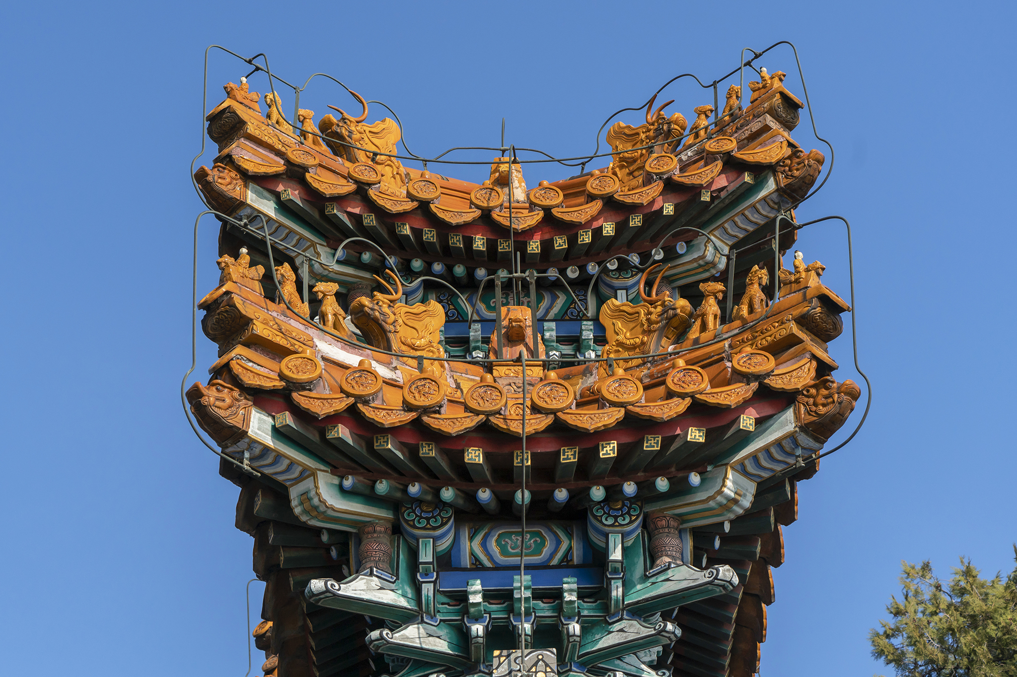 漫步北京颐和园,走颐和园长廊寓意