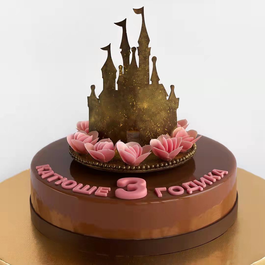 价值2000元的完美镜面蛋糕有多美？顶级镜面蛋糕设计欣赏