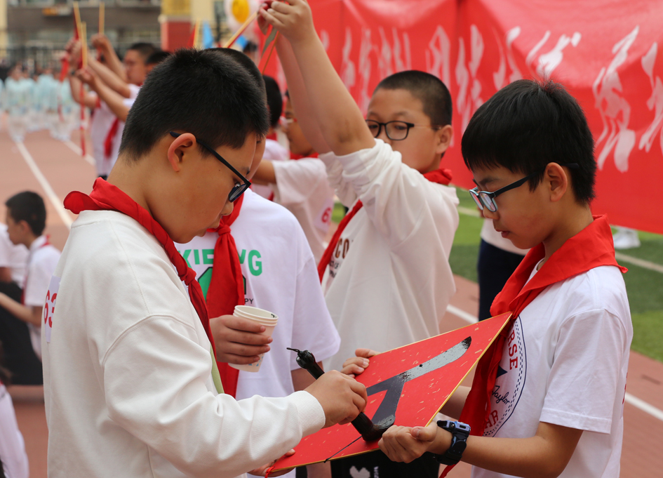 太原市外国语学校韵律操,足球韵律操小学